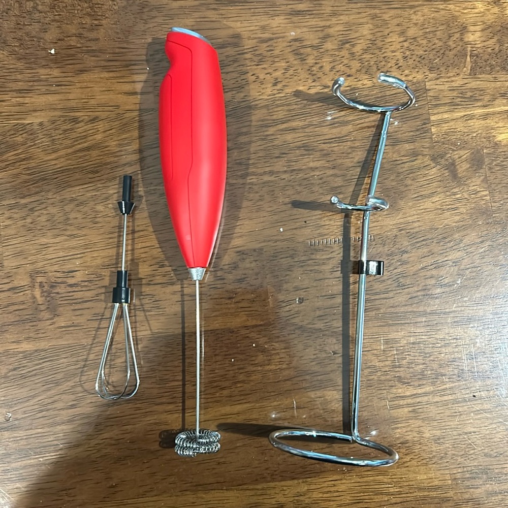 HANDHELD MILK FROTHER